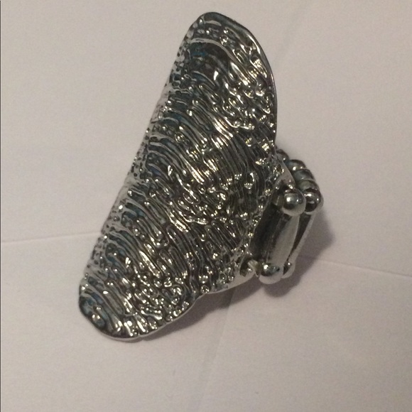 Ring - Picture 2 of 2